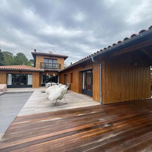 Entretien bardage bois maison secondaire - 33