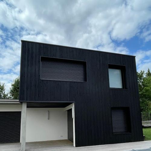 Rénovation bardage bois noir villa contemporaine La Brède (33)